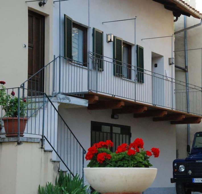 Salita Al Castello Villa Rossana Exterior photo
